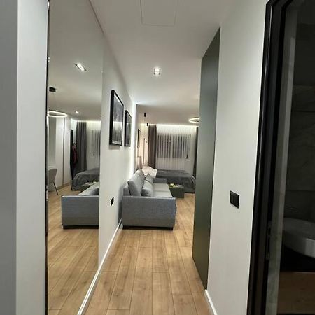 Elegant Studio - Tirana City Center Dış mekan fotoğraf