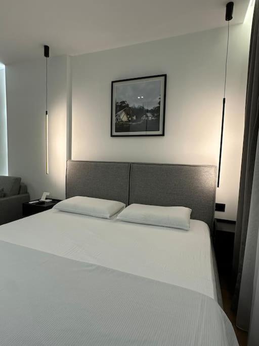 Elegant Studio - Tirana City Center Dış mekan fotoğraf