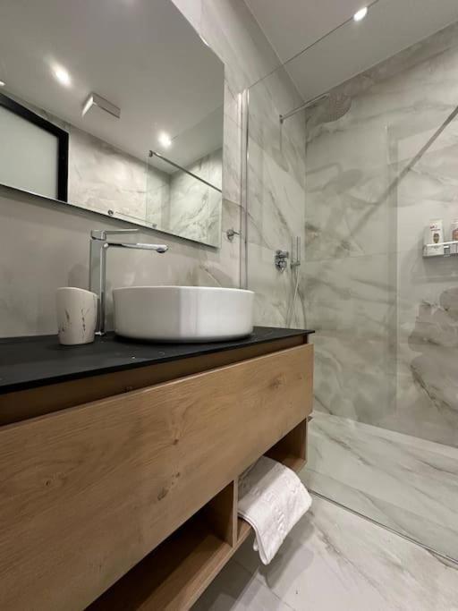 Elegant Studio - Tirana City Center Dış mekan fotoğraf